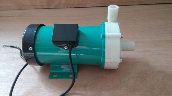 Bomba verde 380V 220V Mag Drive Water Pump de la impulsión magnética de los PP SS304